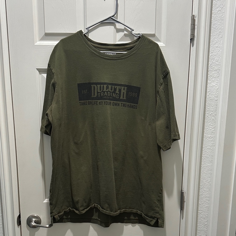 Duluth Trading Co Men's Olive Short Sleeve Tee